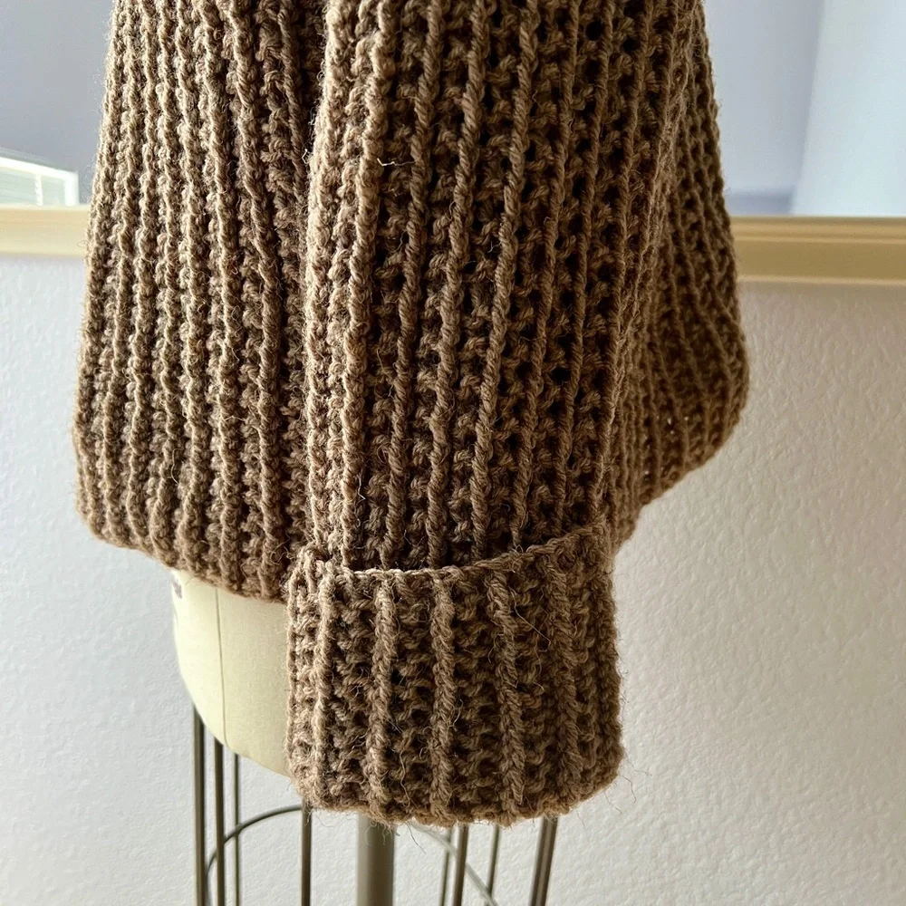 Hand Knit Sweater - Picture 3 of 8